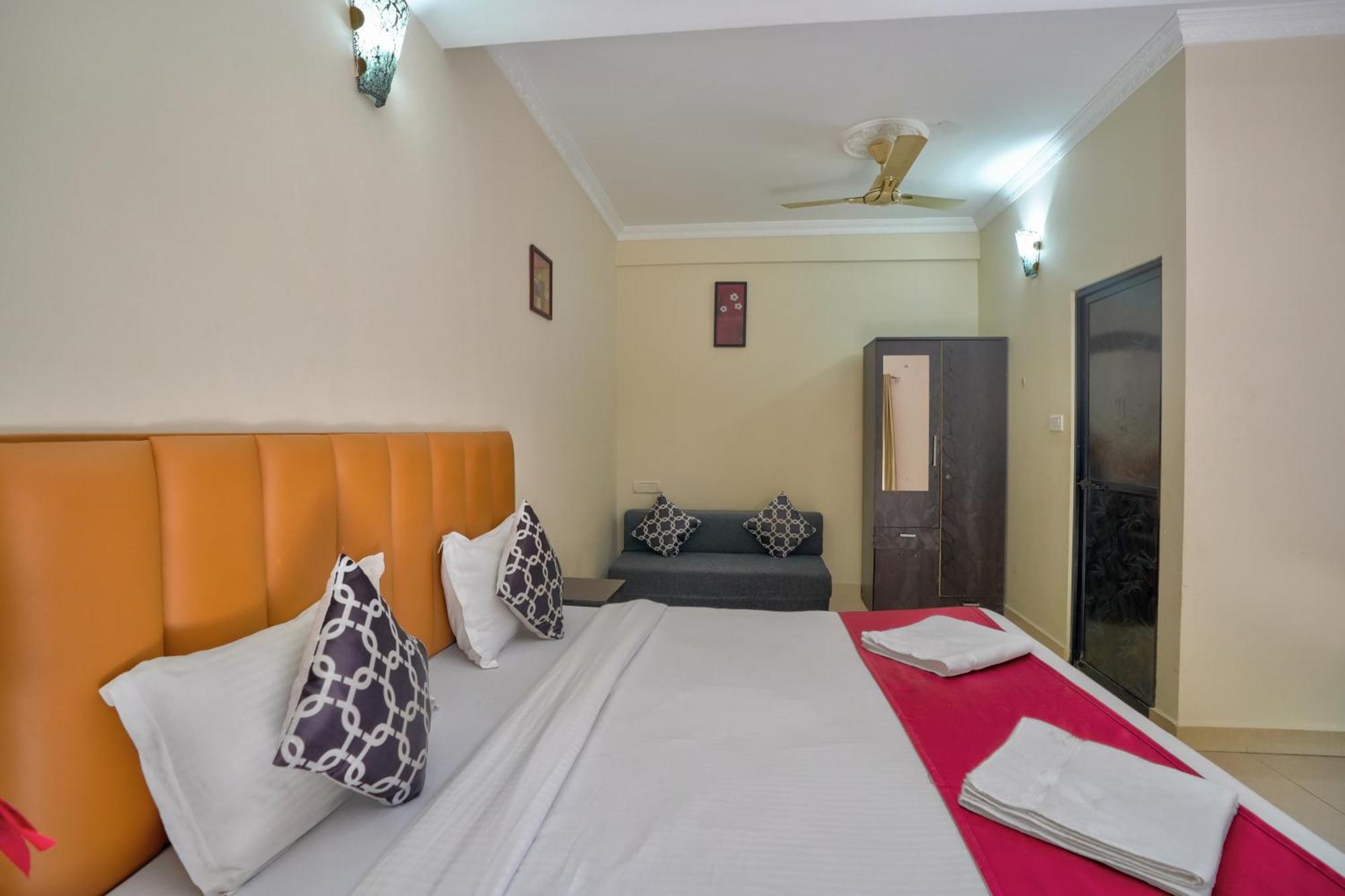 Hotel Leela Candolim 2*