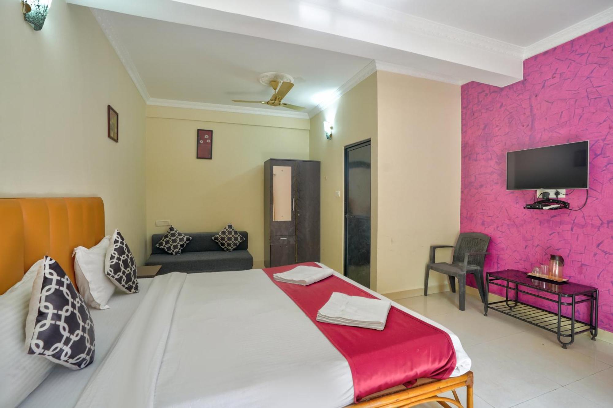 Hotel Leela Candolim 2*